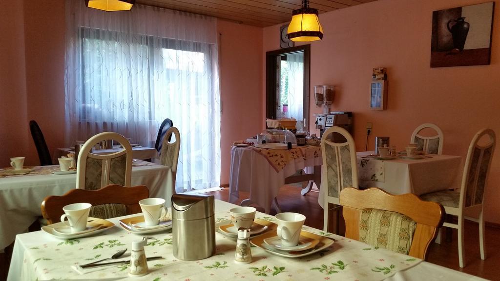 Pension Laas Ostfildern Buitenkant foto